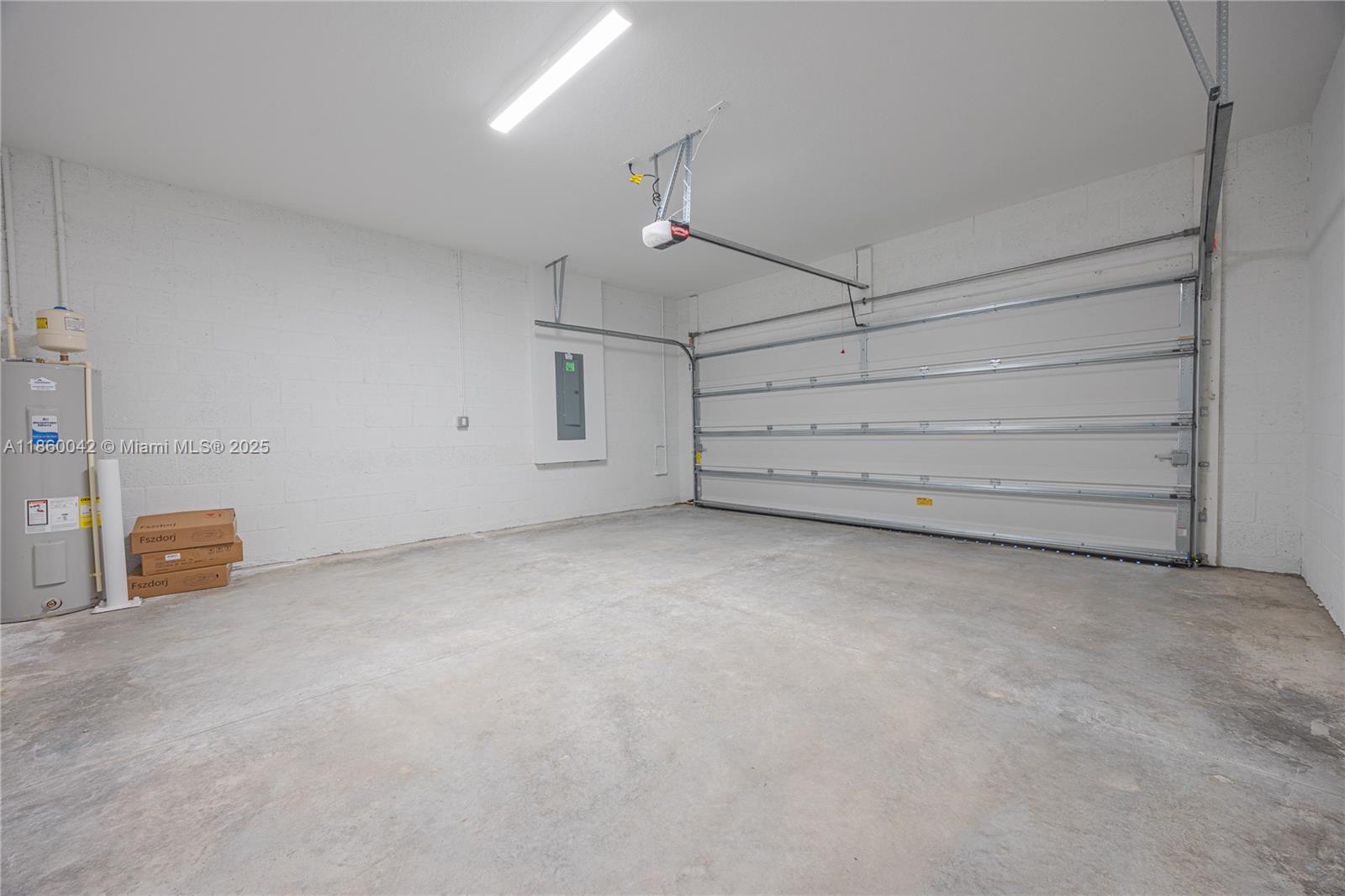 FOREST OAKS RESIDENTIAL P - Residential Lease