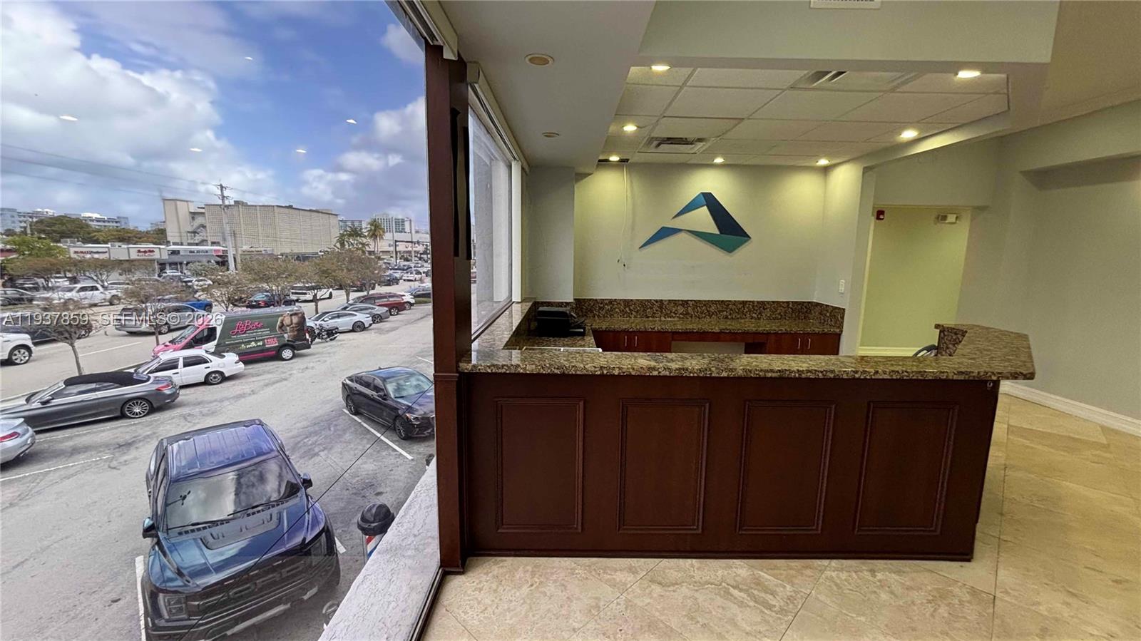 2740 E Oakland Park Blvd 205