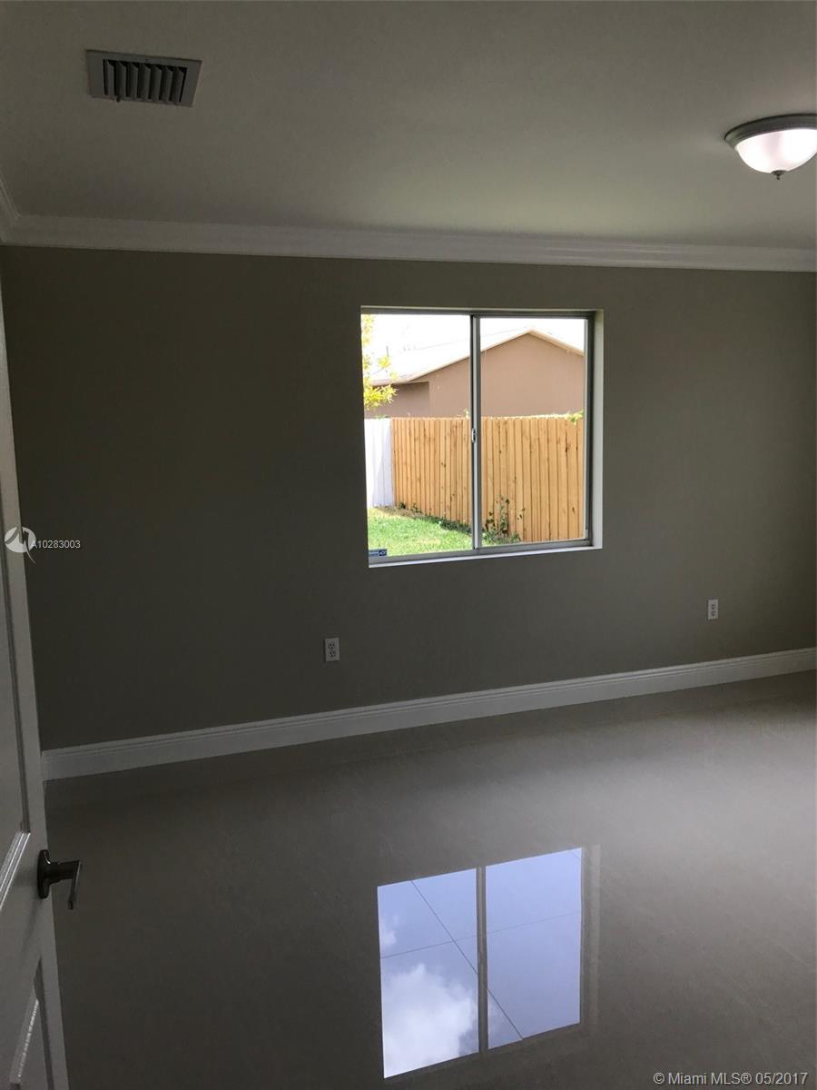 PALM AVE HIGHLANDS - Residential