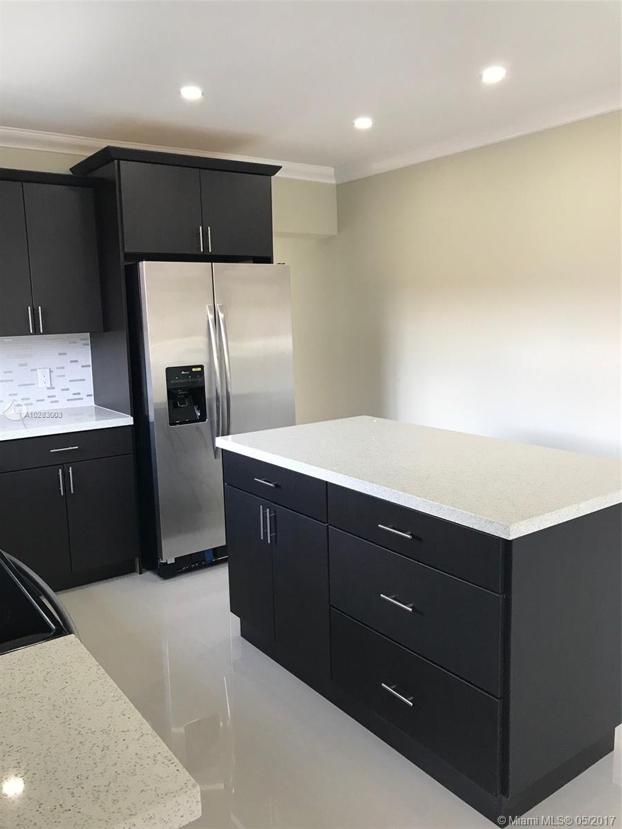 PALM AVE HIGHLANDS - Residential