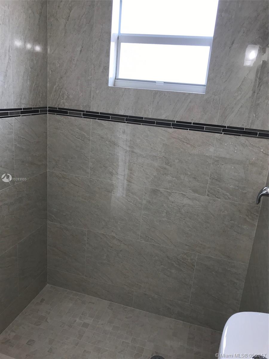 PALM AVE HIGHLANDS - Residential