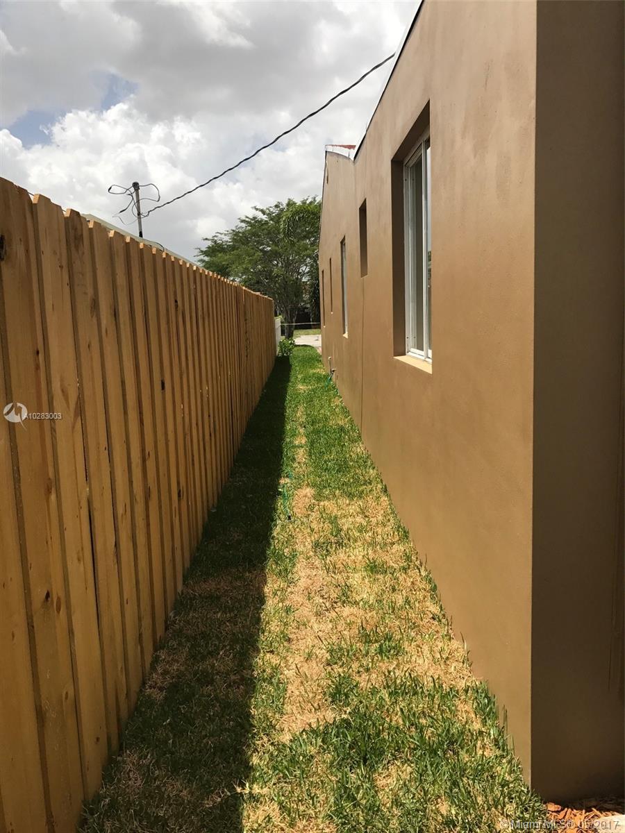 PALM AVE HIGHLANDS - Residential