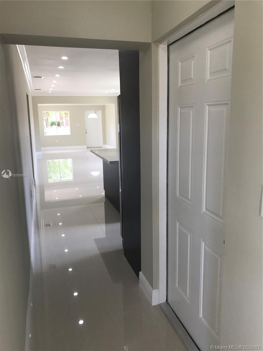 PALM AVE HIGHLANDS - Residential