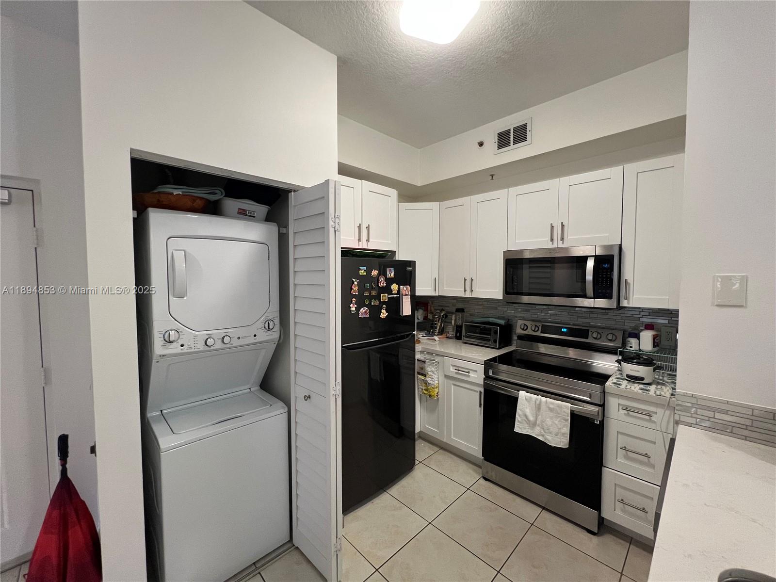 PALM GARDENS AT DORAL - Residential Lease