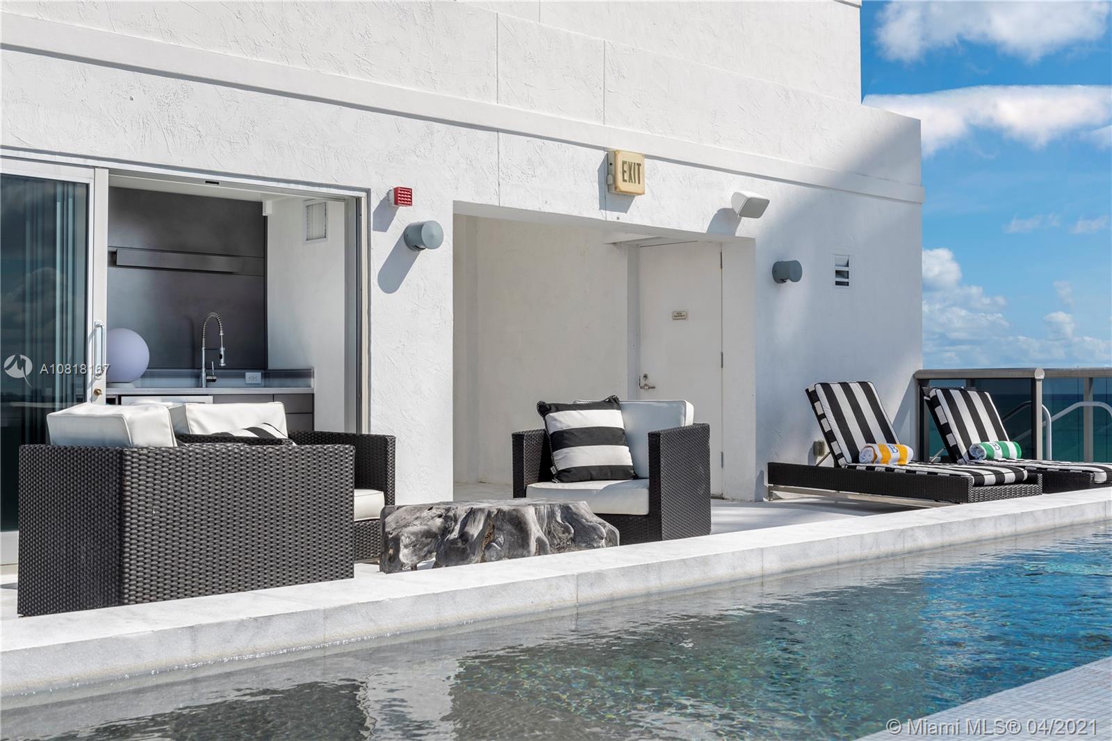 VILLA DI MARE CONDO - Residential