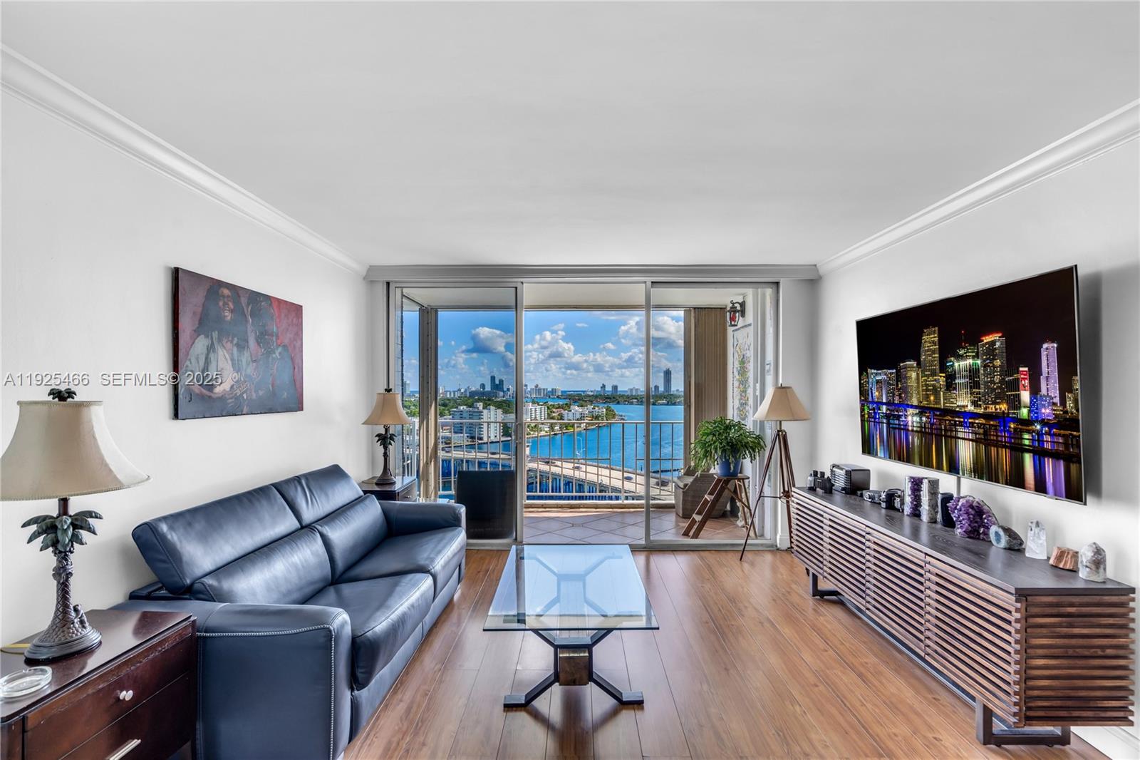 KENNEDY HOUSE CONDO - Residential