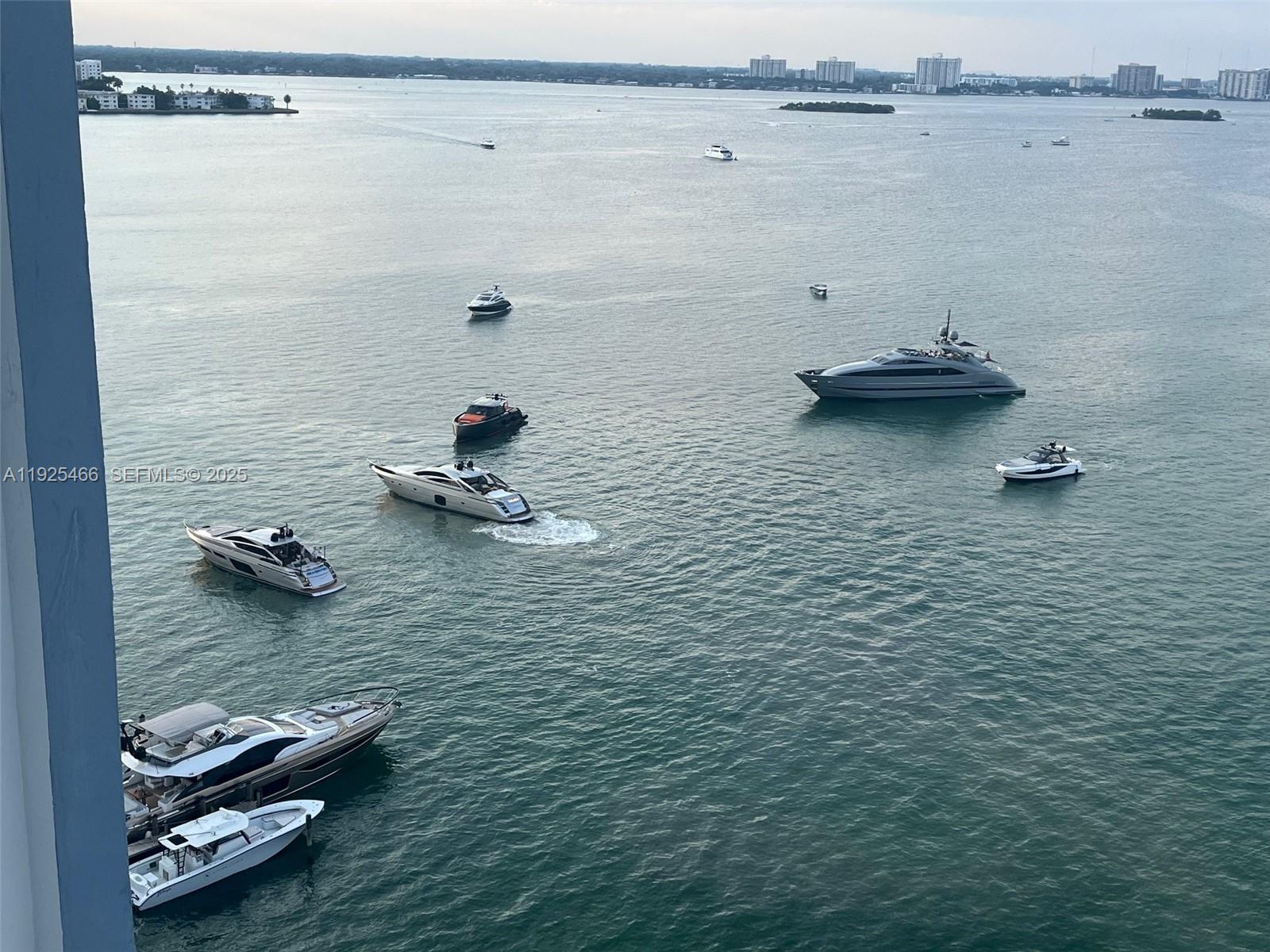 KENNEDY HOUSE CONDO - Residential