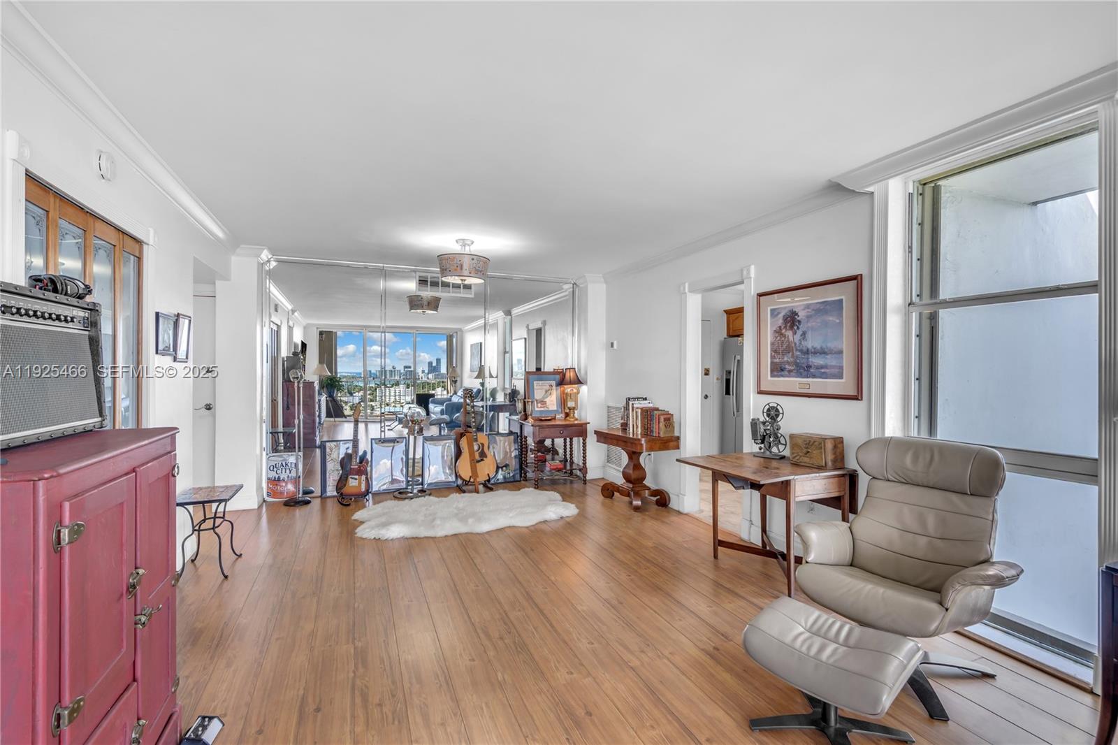 KENNEDY HOUSE CONDO - Residential