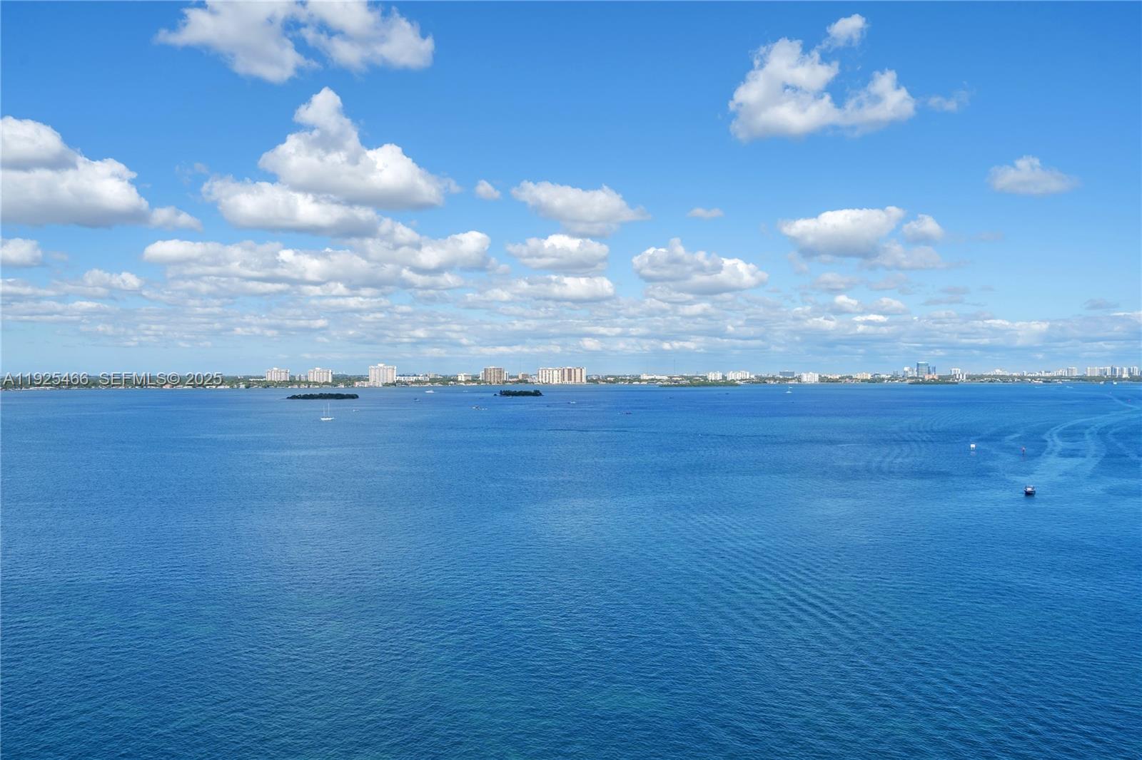 KENNEDY HOUSE CONDO - Residential