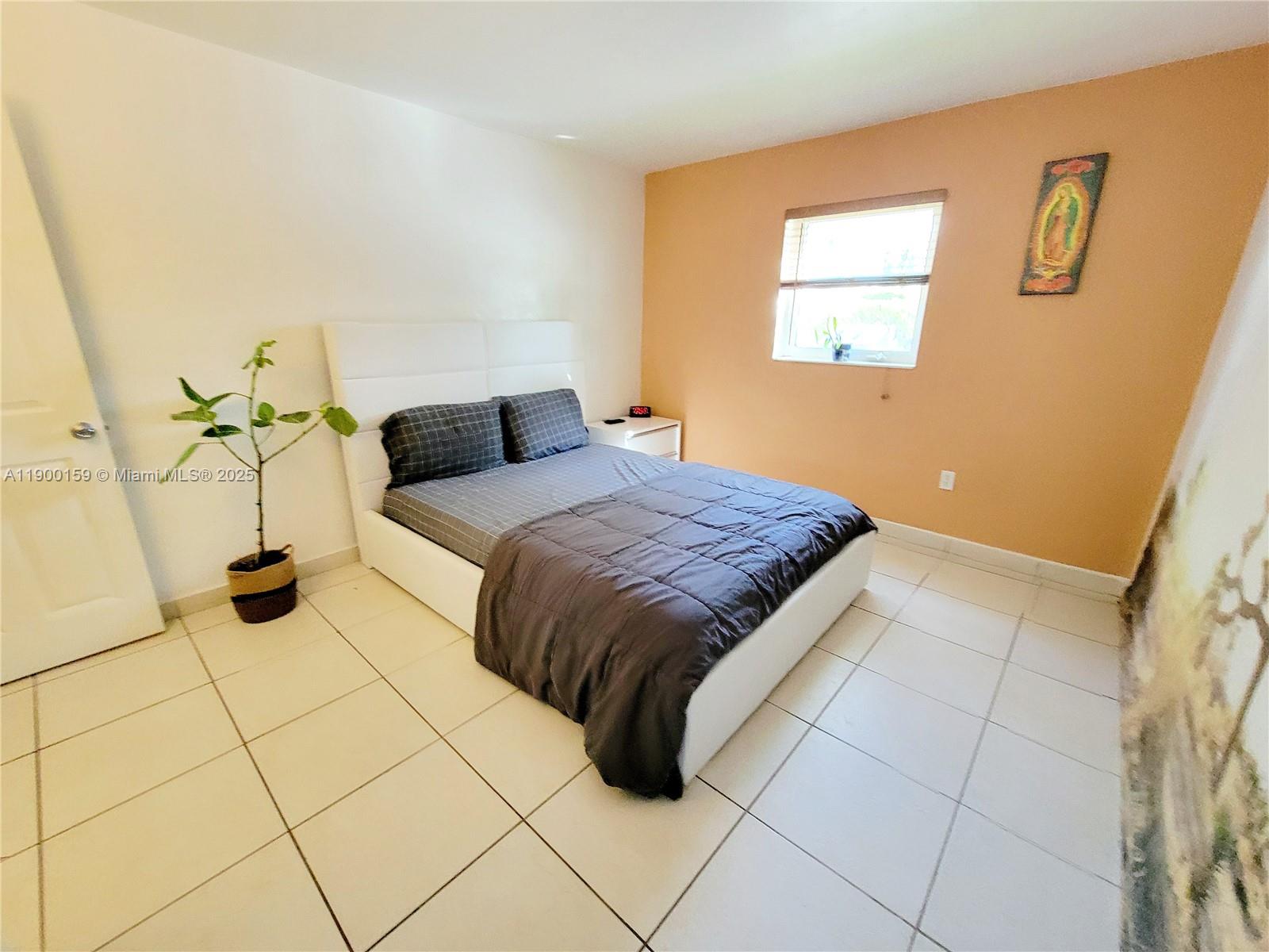 MONTEREY GARDENS OF PINEC - Residential