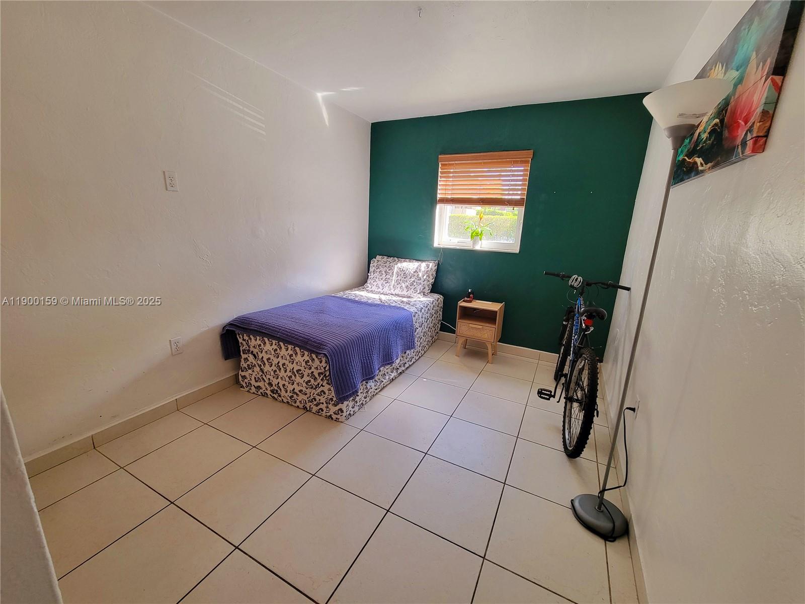 MONTEREY GARDENS OF PINEC - Residential