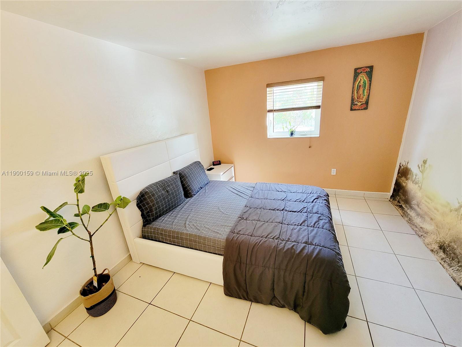 MONTEREY GARDENS OF PINEC - Residential