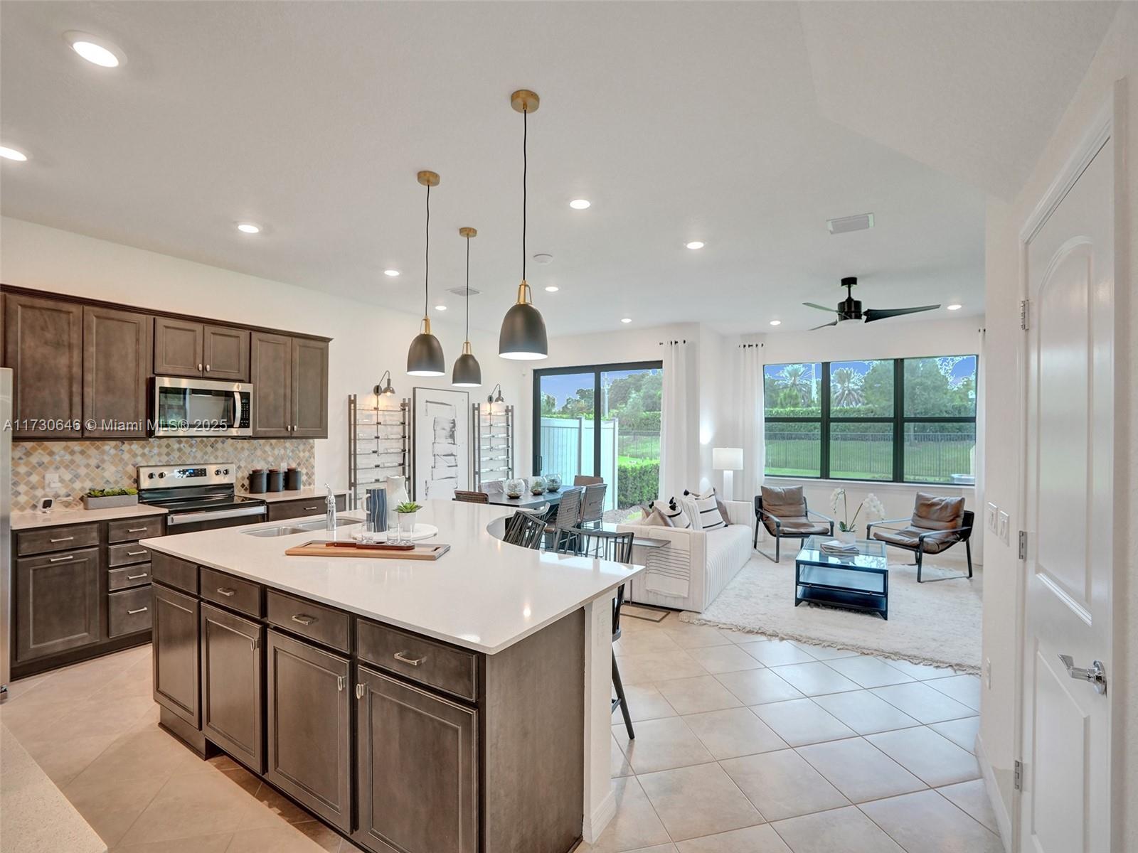 2343 Rollingwood Ct