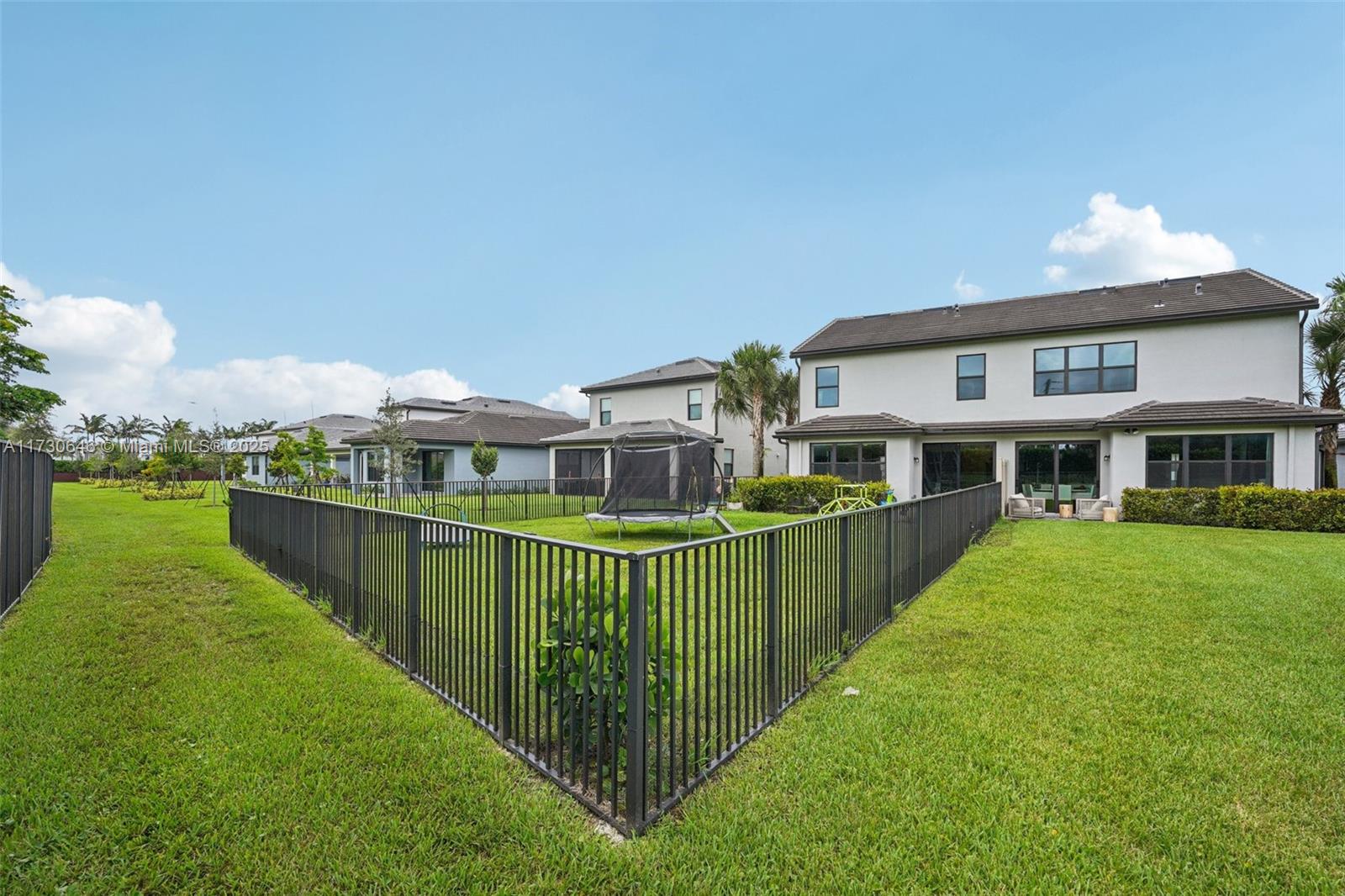 2343 Rollingwood Ct