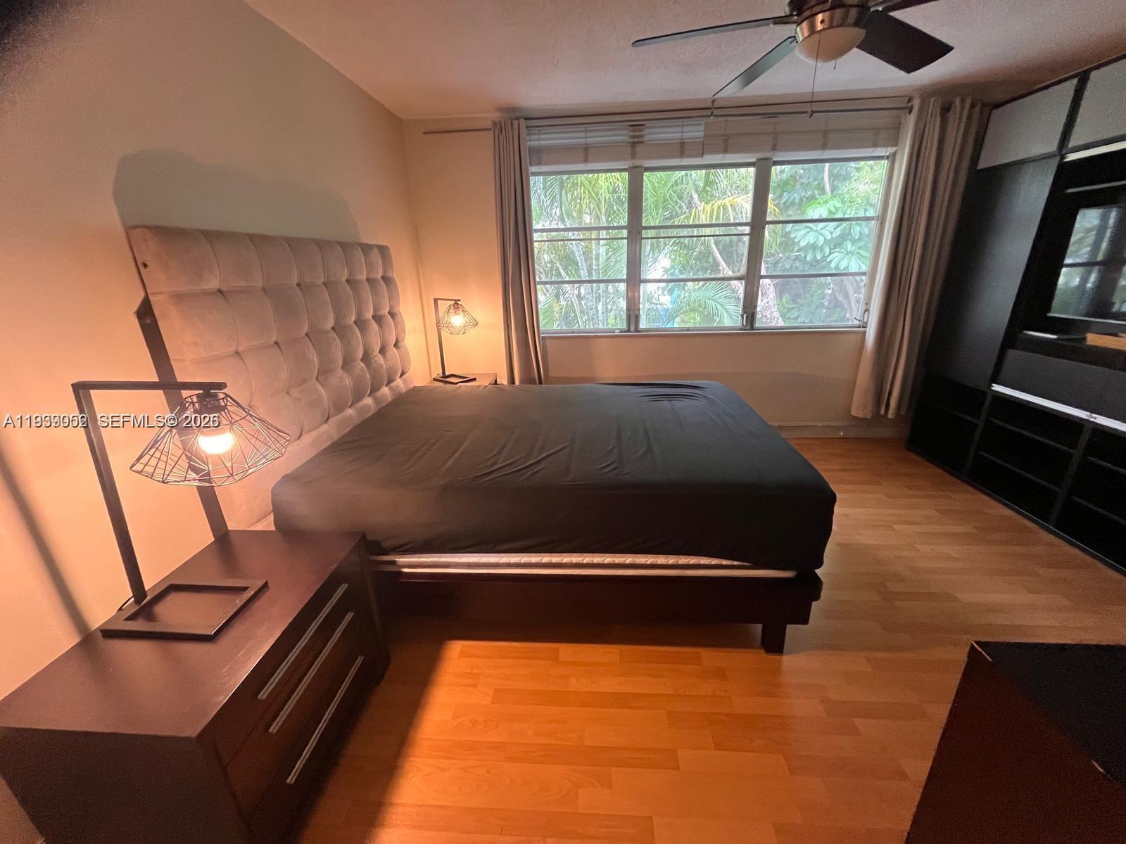 TOWN HOUSE GARDENS CONDO - Residential