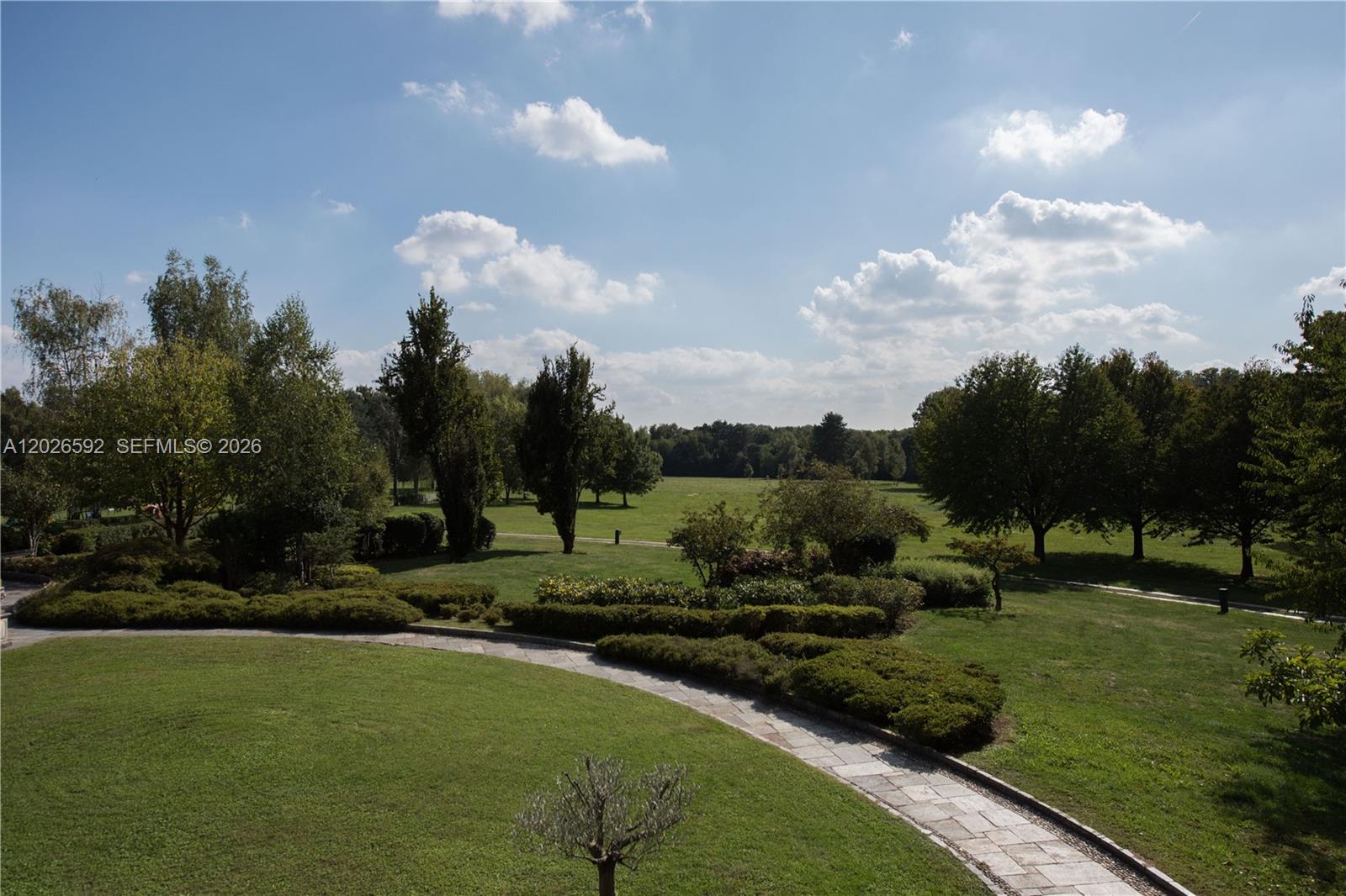 Unica - Residential