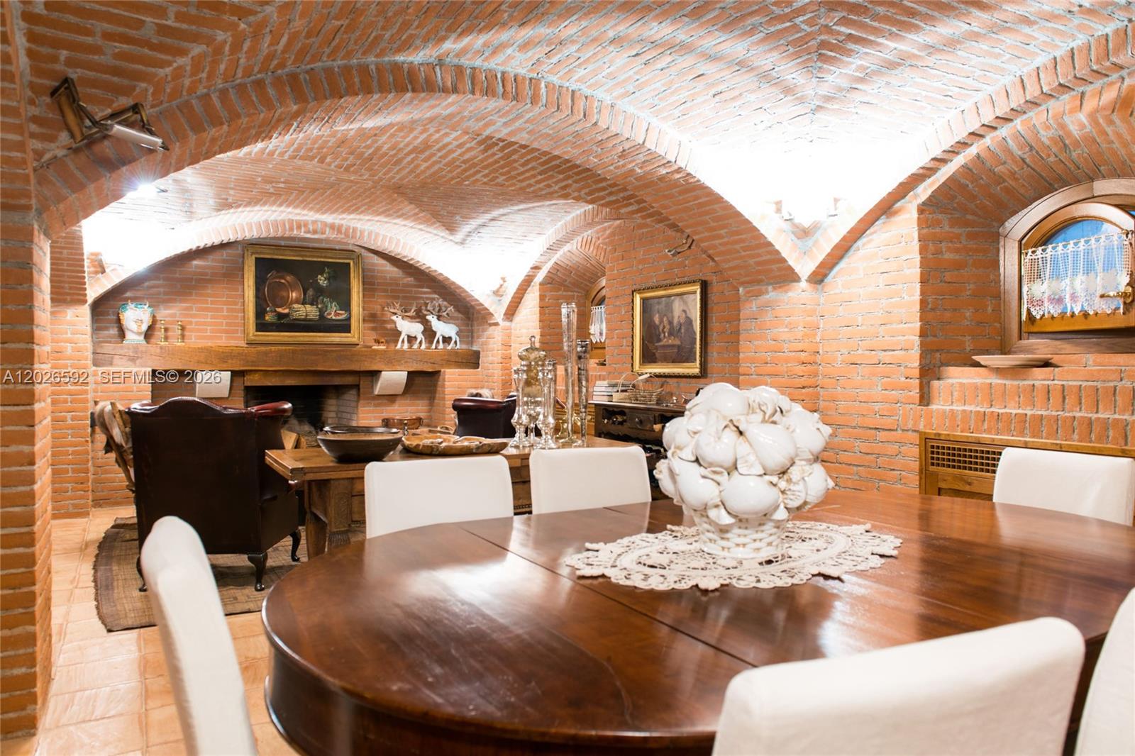 Unica - Residential