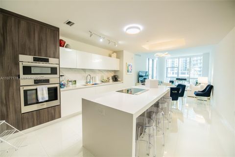 Photo of 851 NE 1st Ave #811, Miami, FL 33132 (MLS # A11977178)