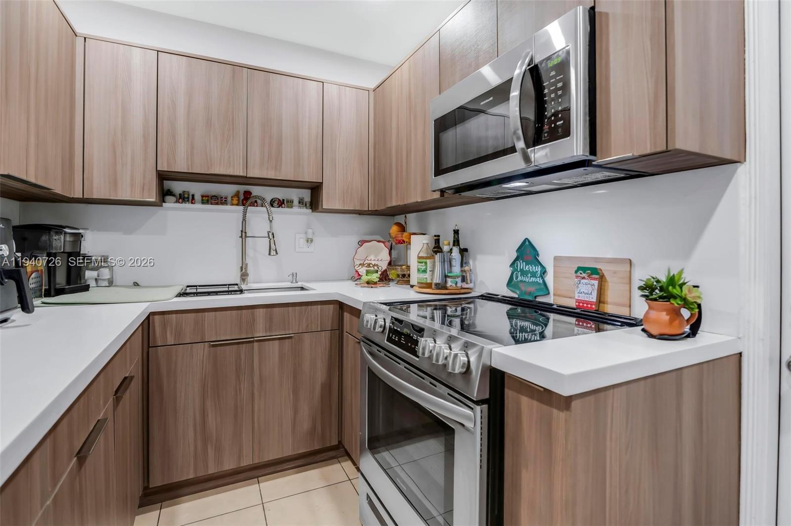 LAKE FOREST SEC 2 - Residential