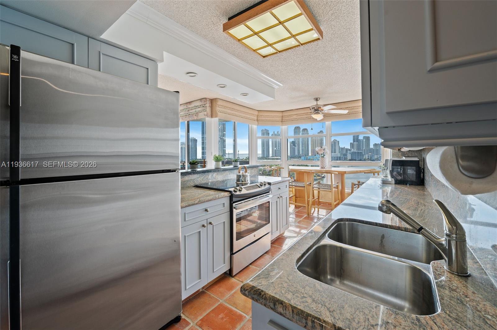 MYSTIC POINTE CONDO NO TH - Residential