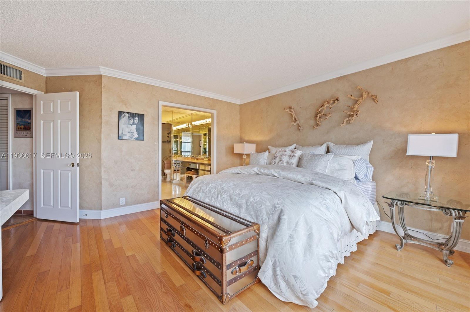 MYSTIC POINTE CONDO NO TH - Residential