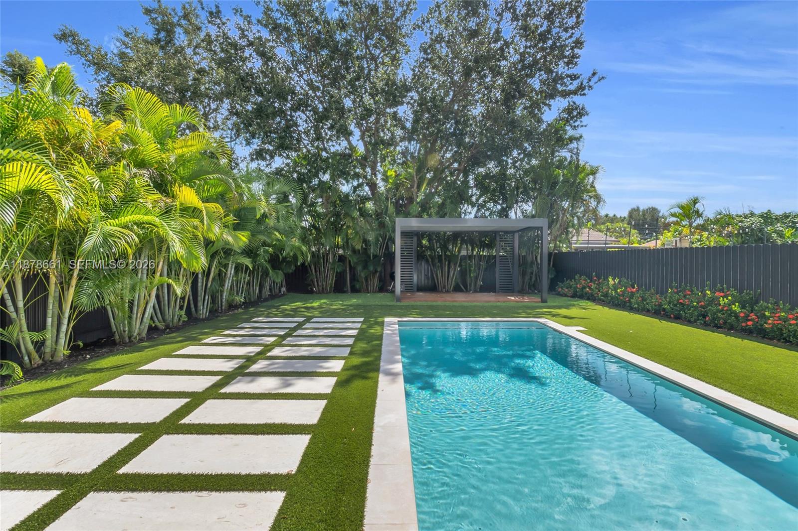 CORAL WAY PARK SEC B - Residential