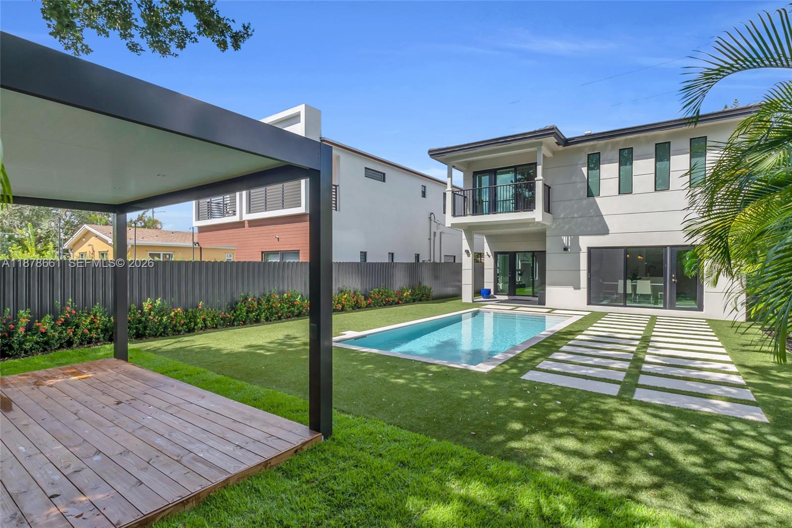 CORAL WAY PARK SEC B - Residential