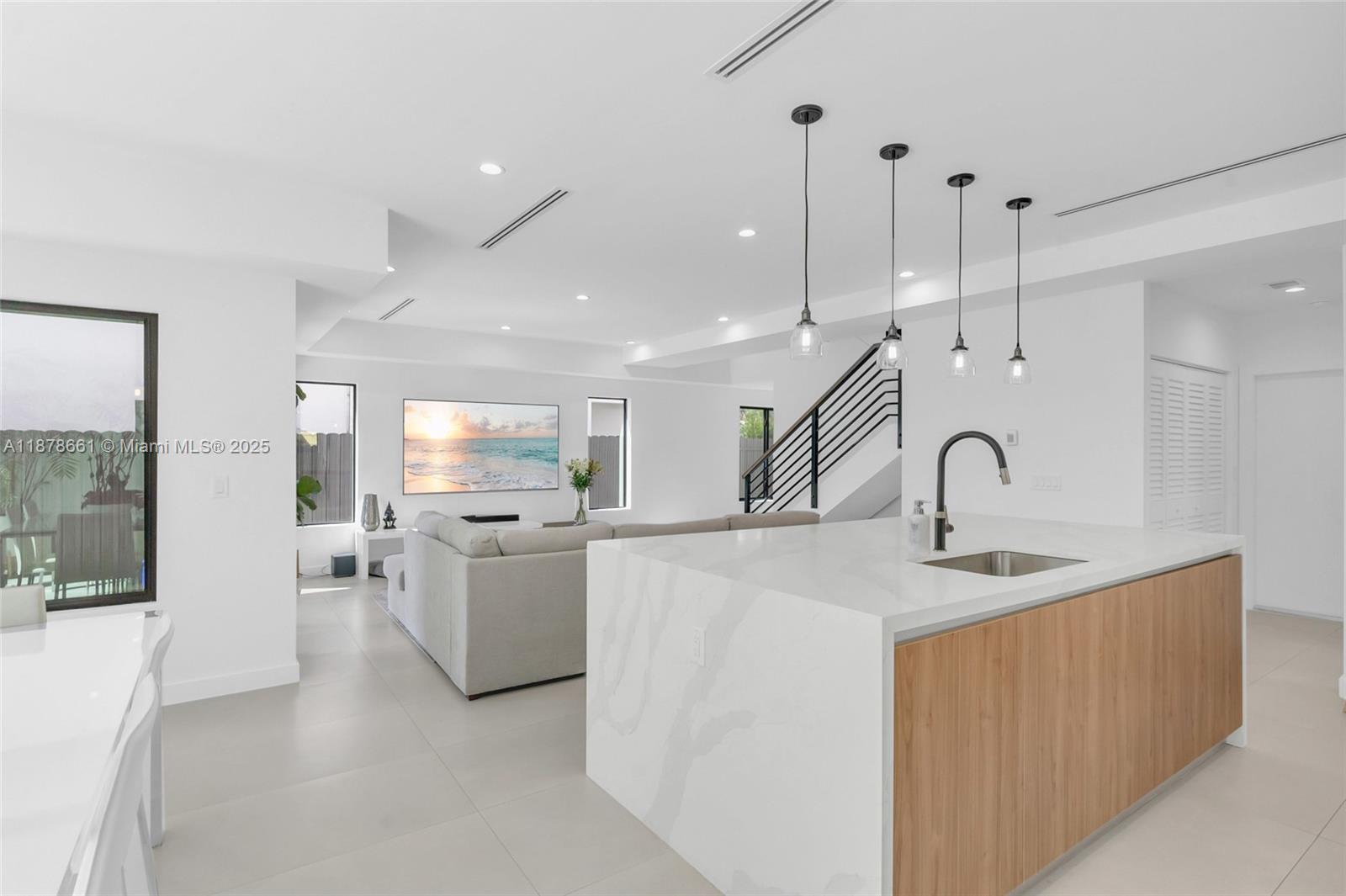 CORAL WAY PARK SEC B - Residential