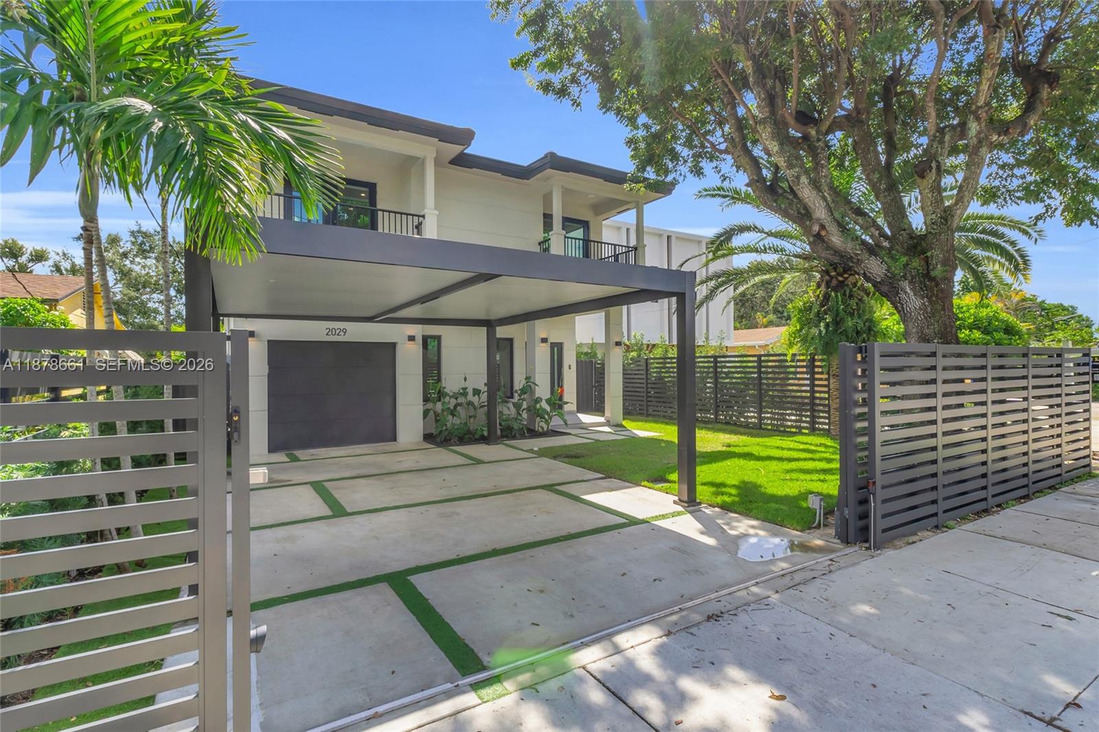CORAL WAY PARK SEC B - Residential