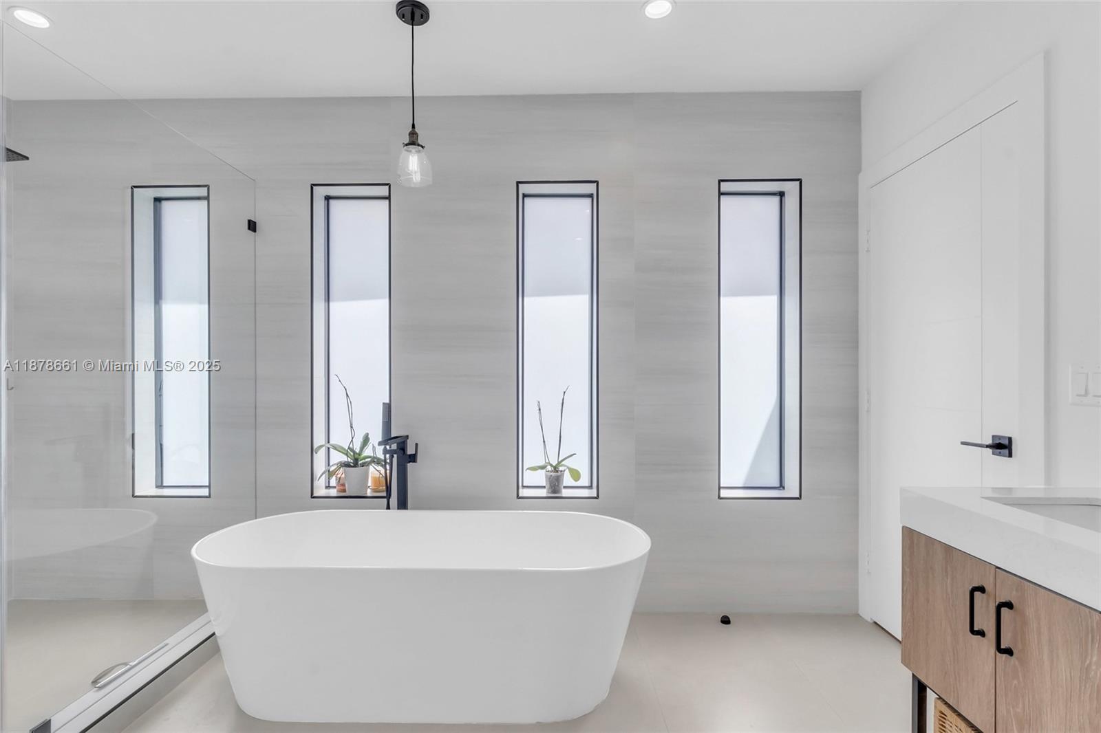 CORAL WAY PARK SEC B - Residential