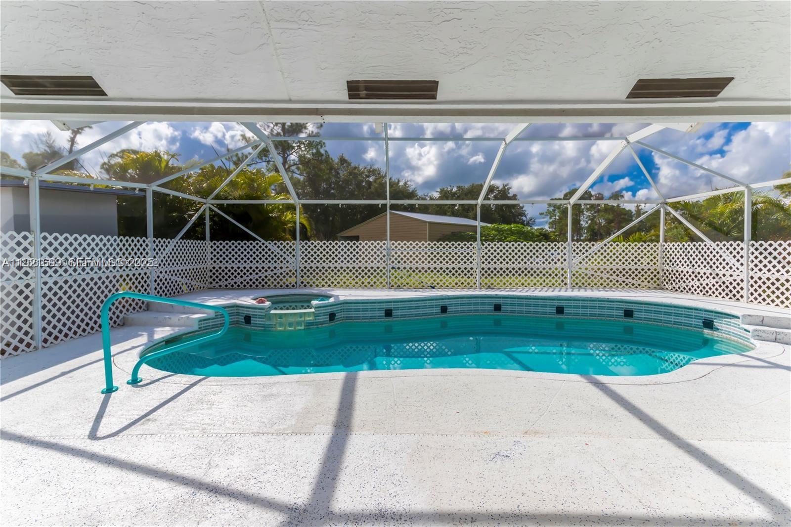 The Acreage - Residential