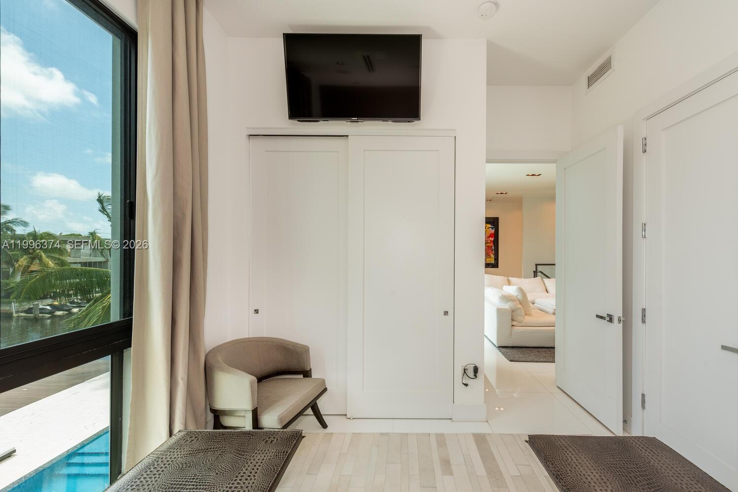 CORONADO HARBOR - Residential