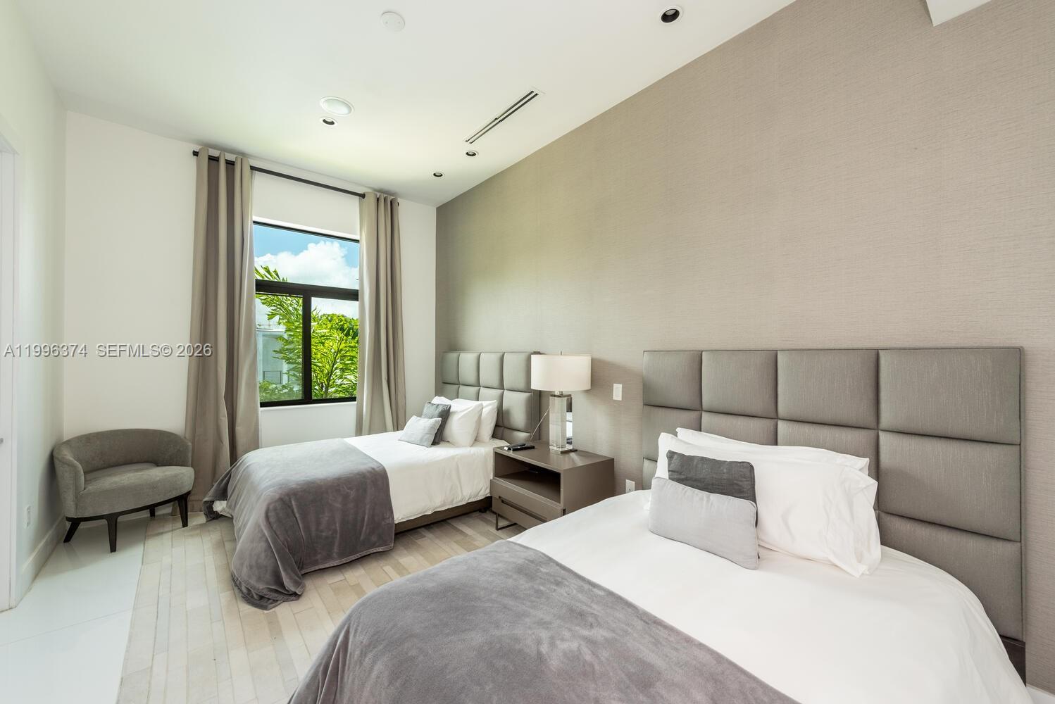 CORONADO HARBOR - Residential