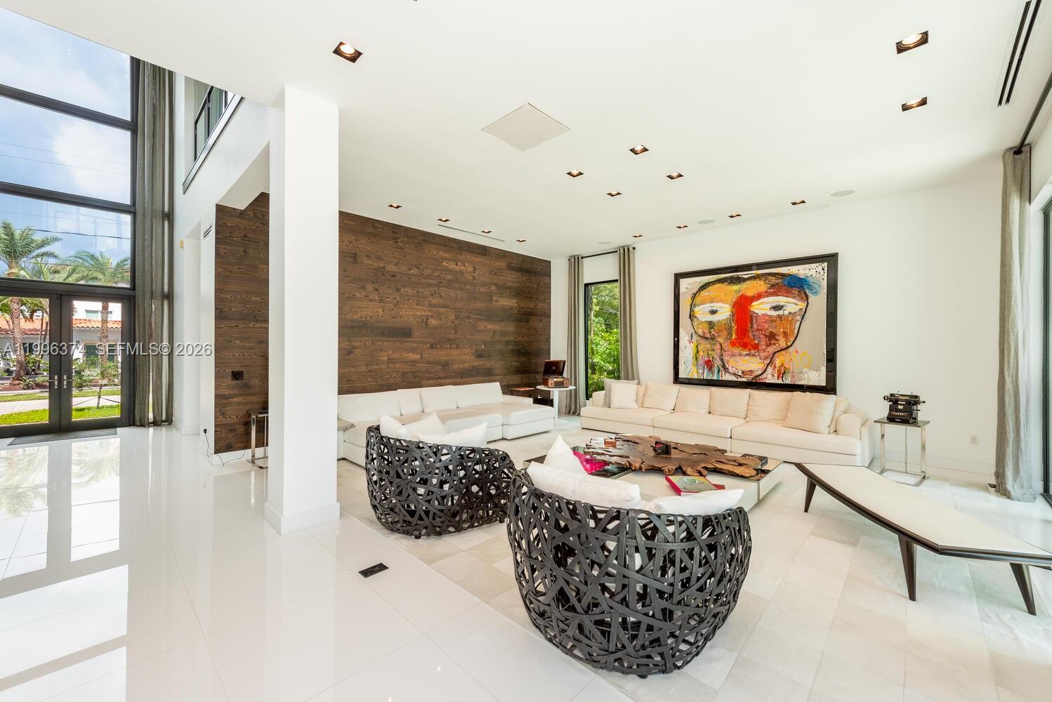 CORONADO HARBOR - Residential