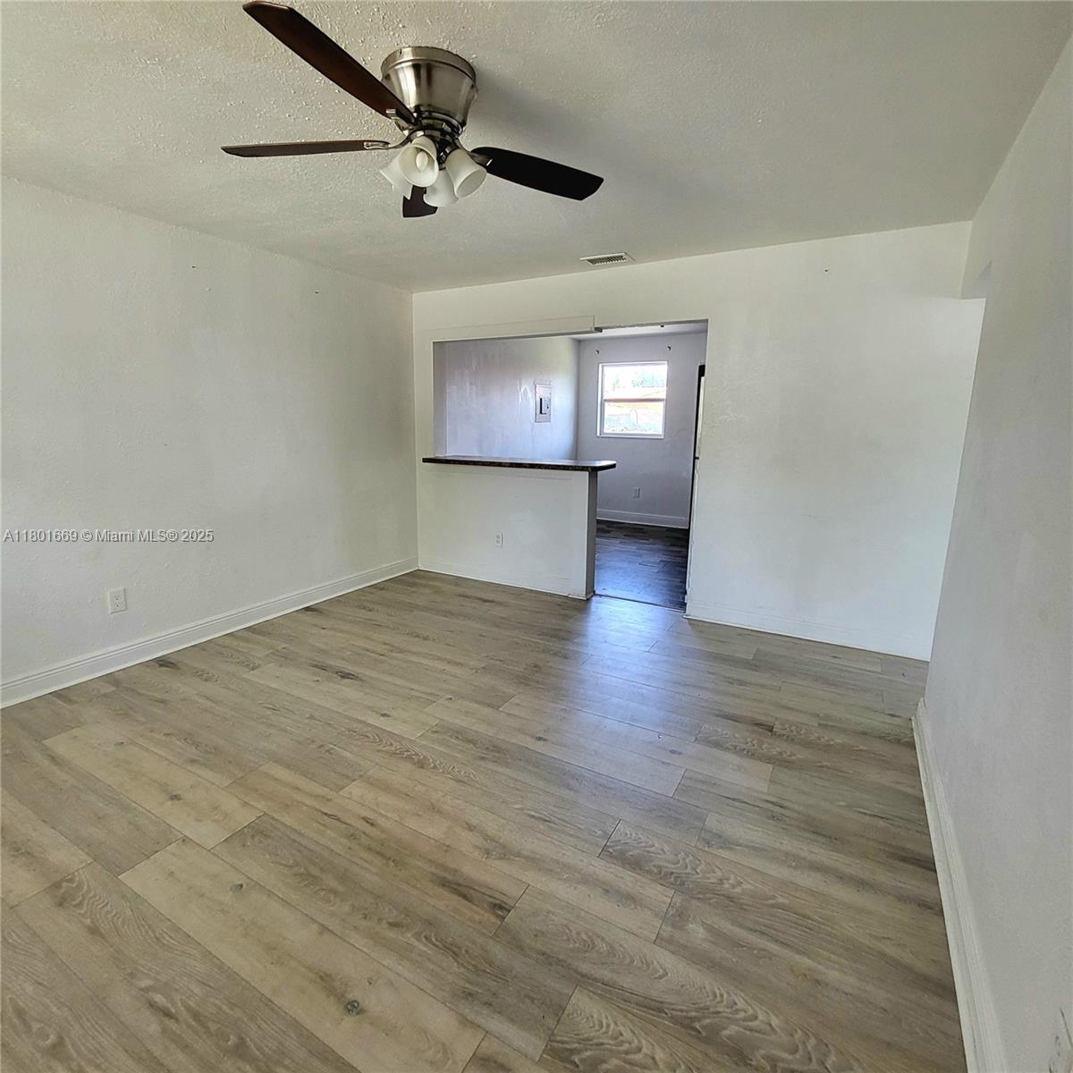1102 NW 100th Ter 2