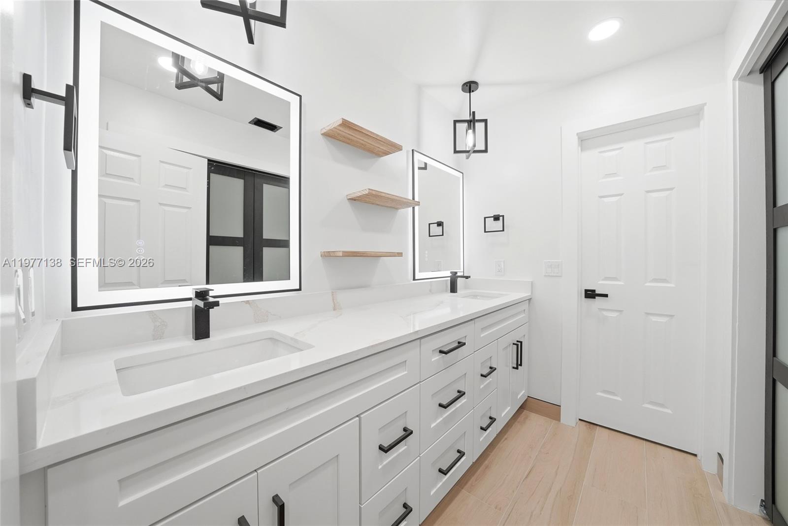 HIGHLAND LAKES ESTATES - Residential