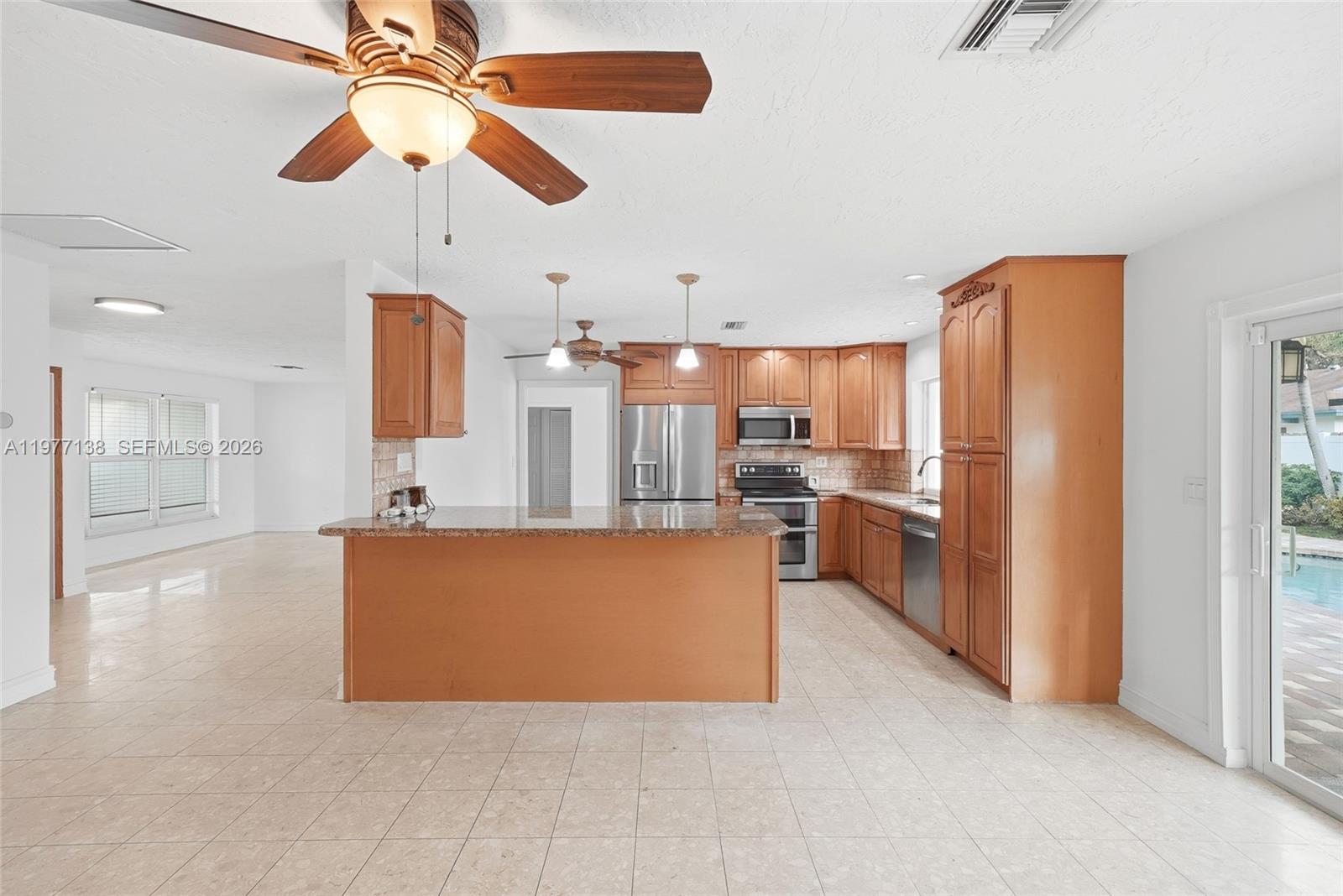 HIGHLAND LAKES ESTATES - Residential