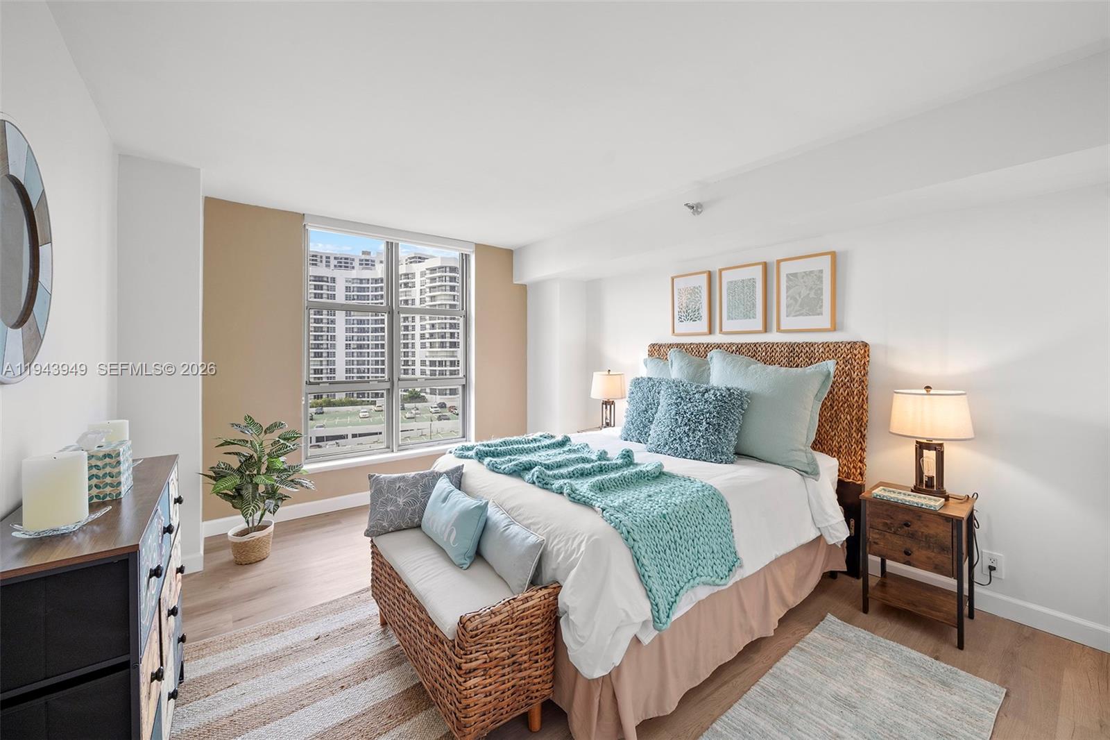 MYSTIC POINTE CONDO NO TH - Residential