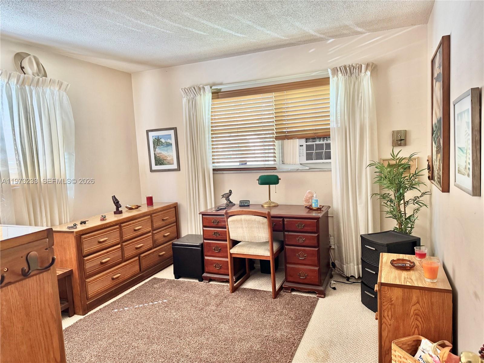 ASTOR CONDO NO 2 - Residential