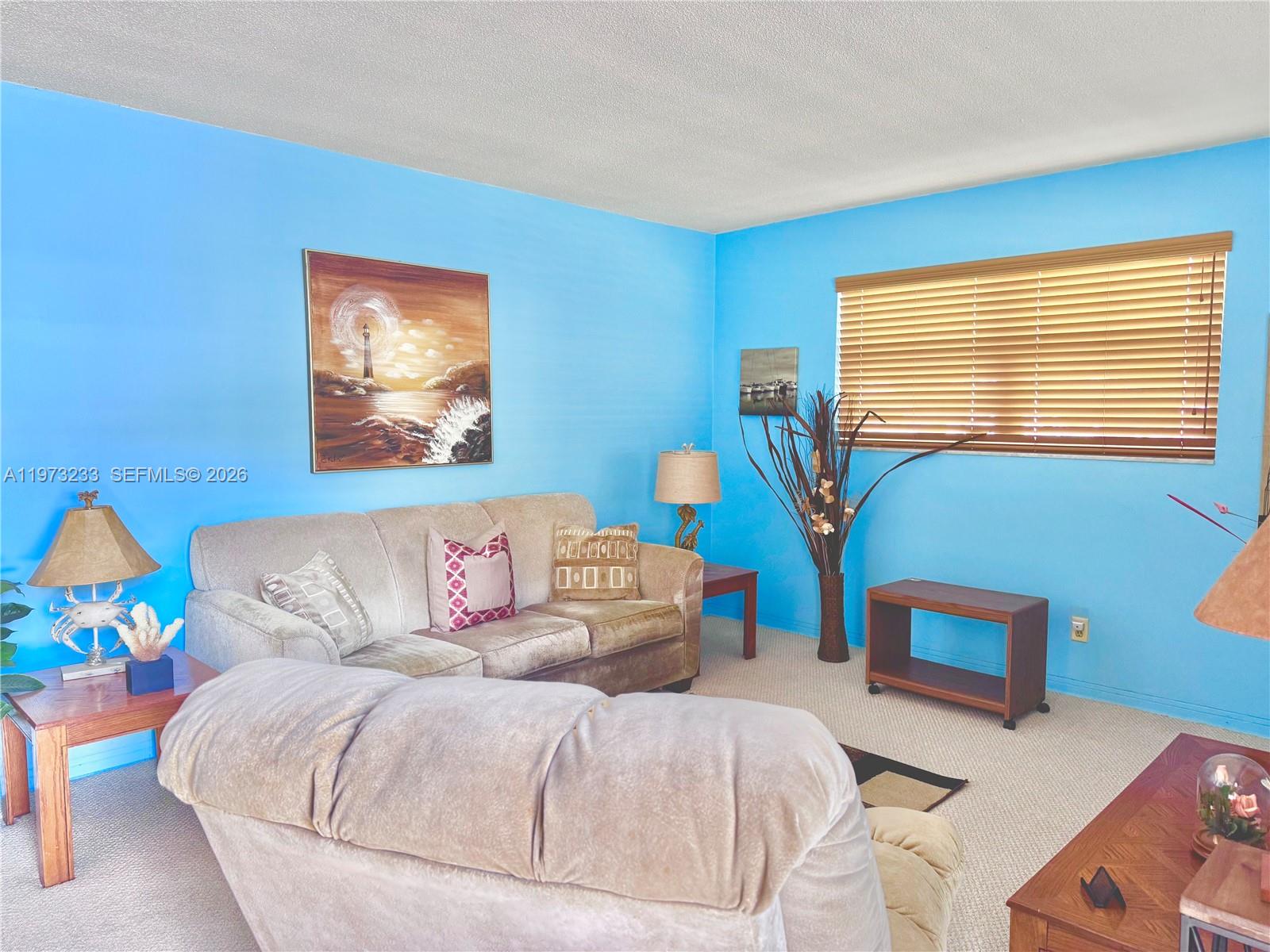 ASTOR CONDO NO 2 - Residential