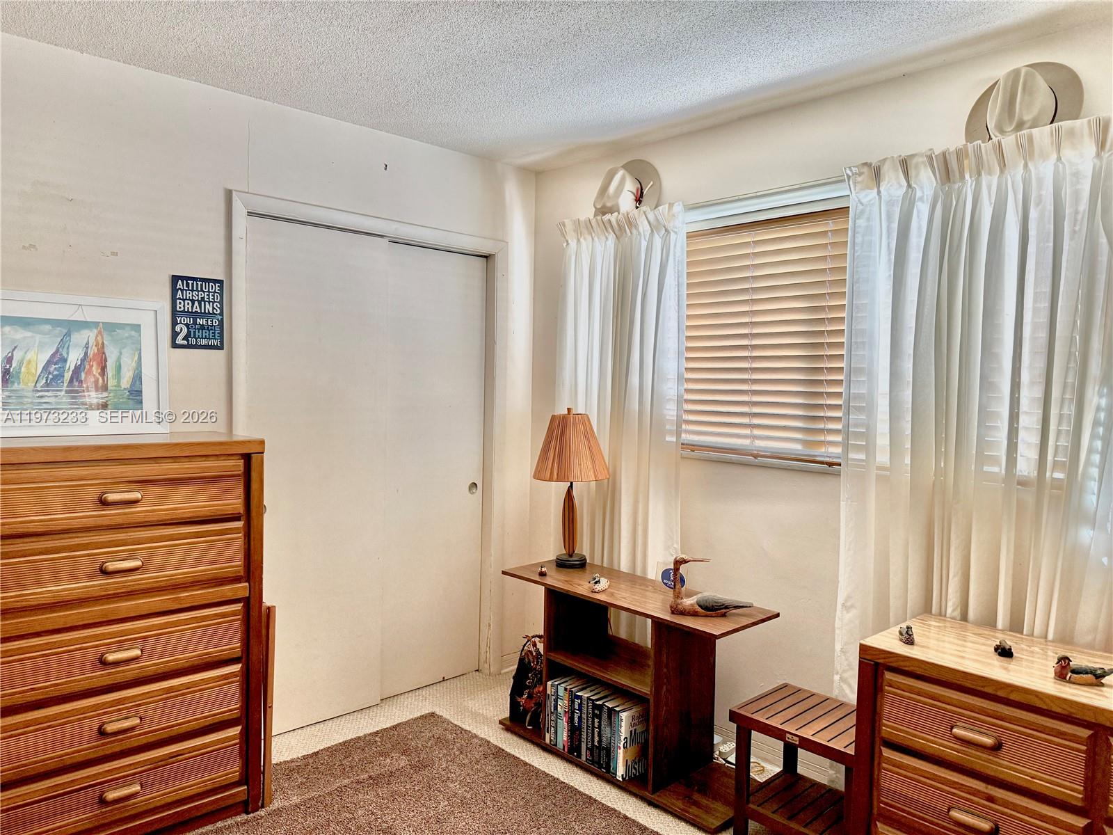 ASTOR CONDO NO 2 - Residential