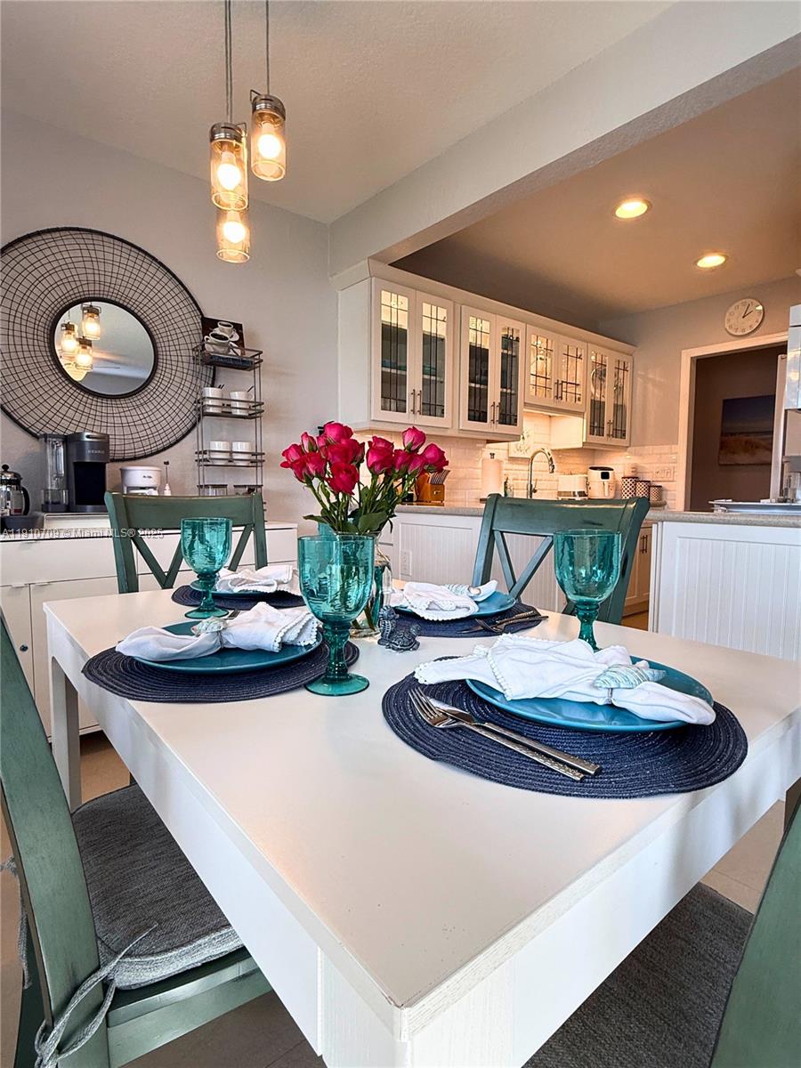 ACQUA CAMINO CONDO - Residential Lease