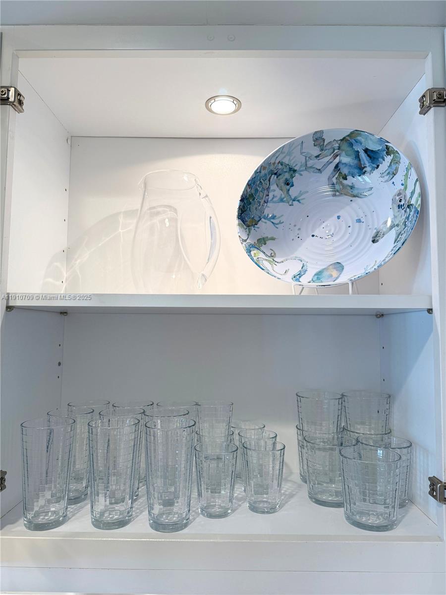 ACQUA CAMINO CONDO - Residential Lease