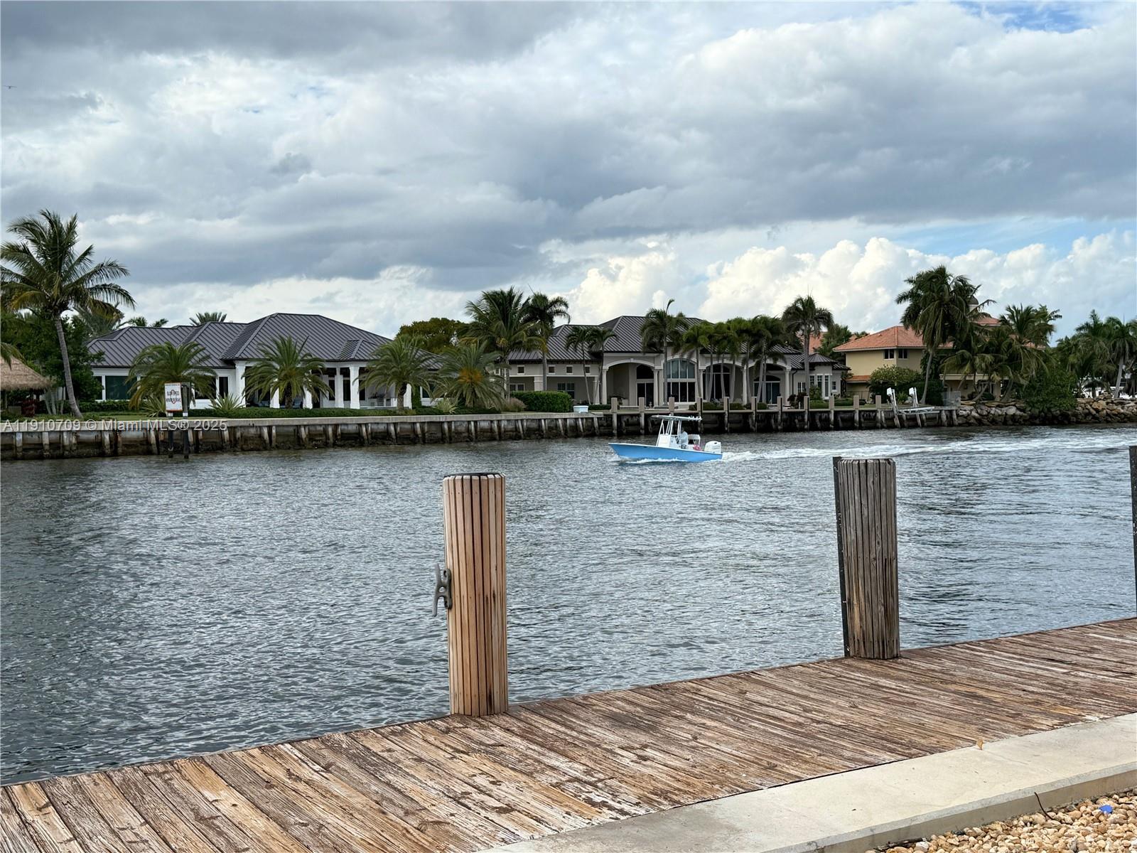 ACQUA CAMINO CONDO - Residential Lease