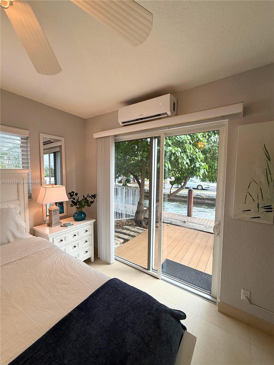 ACQUA CAMINO CONDO - Residential Lease