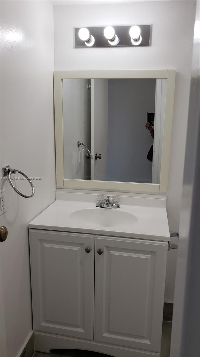 KINGS COVE CONDO - Residential