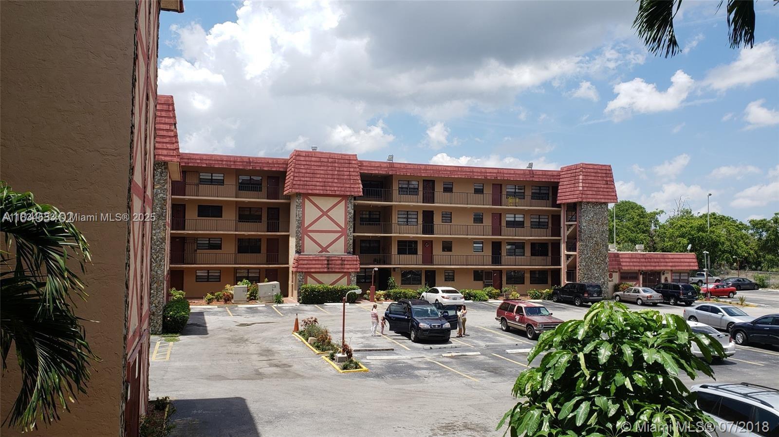 DESIRABLE CORNER UNIT SECOND FLOOR! 3 /2 , WASHER AND DRYER SAME FLOOR OF THE UNIT, SMALL STORAGE, FENCED COMMUNITY, 1 PARKING SPACE, SPECTACULAR LOCATION IN HIALEAH NEAR 826/PALMETTO EXPRESSWAY, EXCELLENTS SCHOOLS, NEAR SHOPPING CENTERS AND STORES, CALL NOW!
