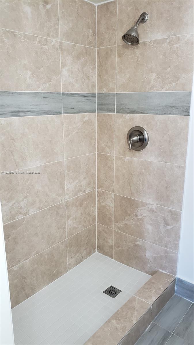 KINGS COVE CONDO - Residential