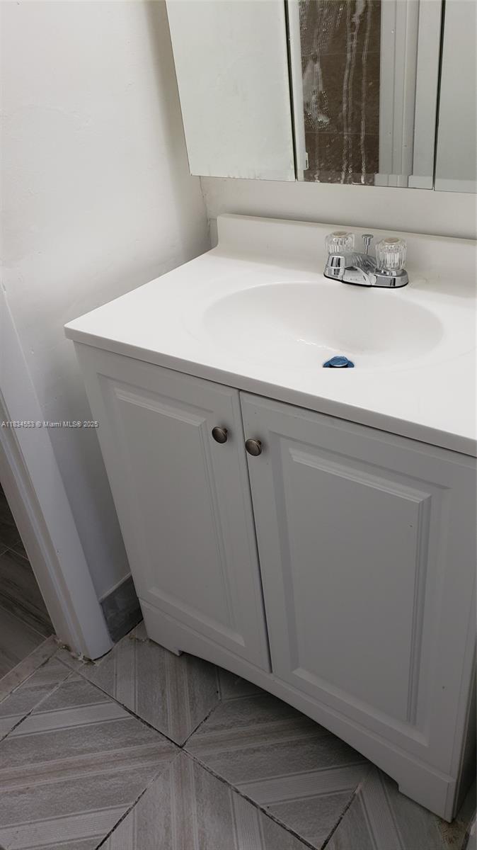 KINGS COVE CONDO - Residential