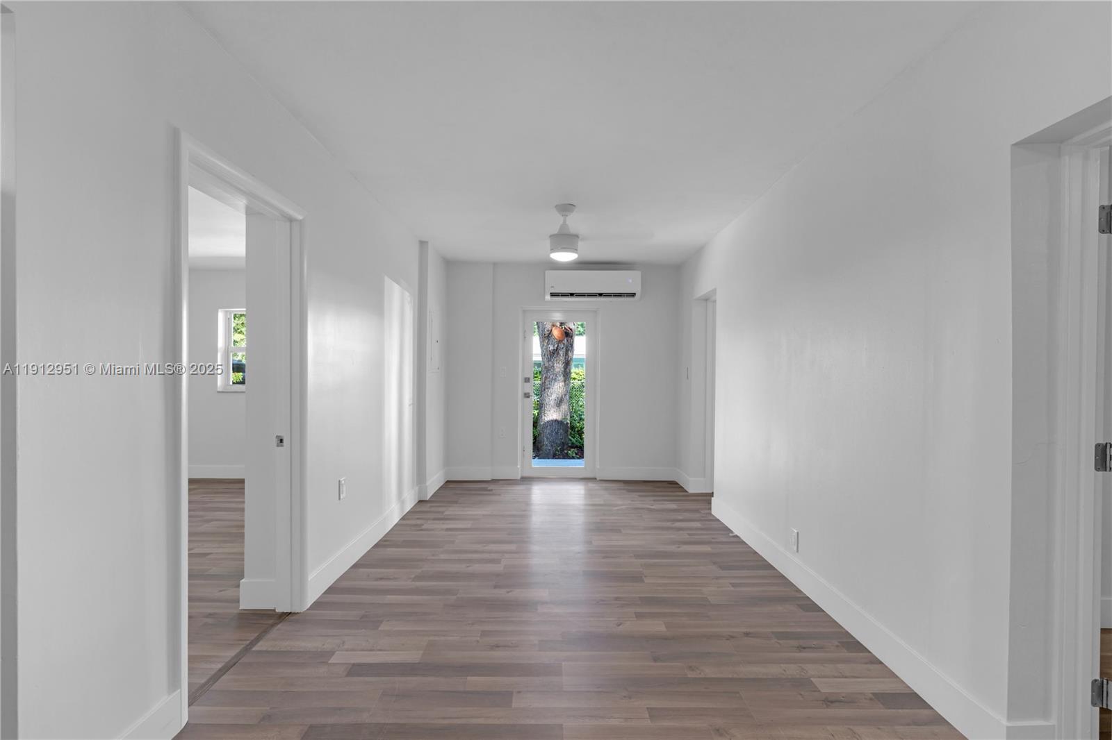 HOLIDAY HOMESITES - Residential